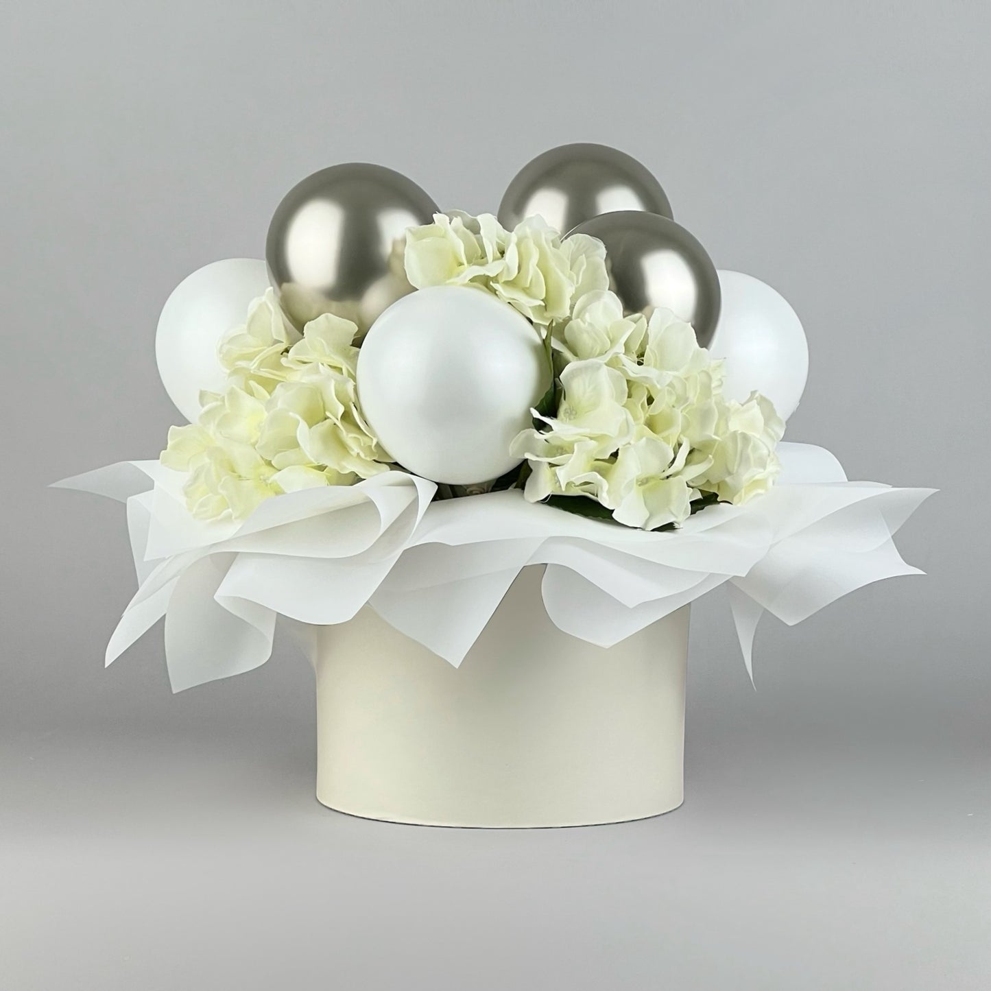 Round Flower Box 6" x 5,5" | 16 × 14 cm Latte (1 pc)