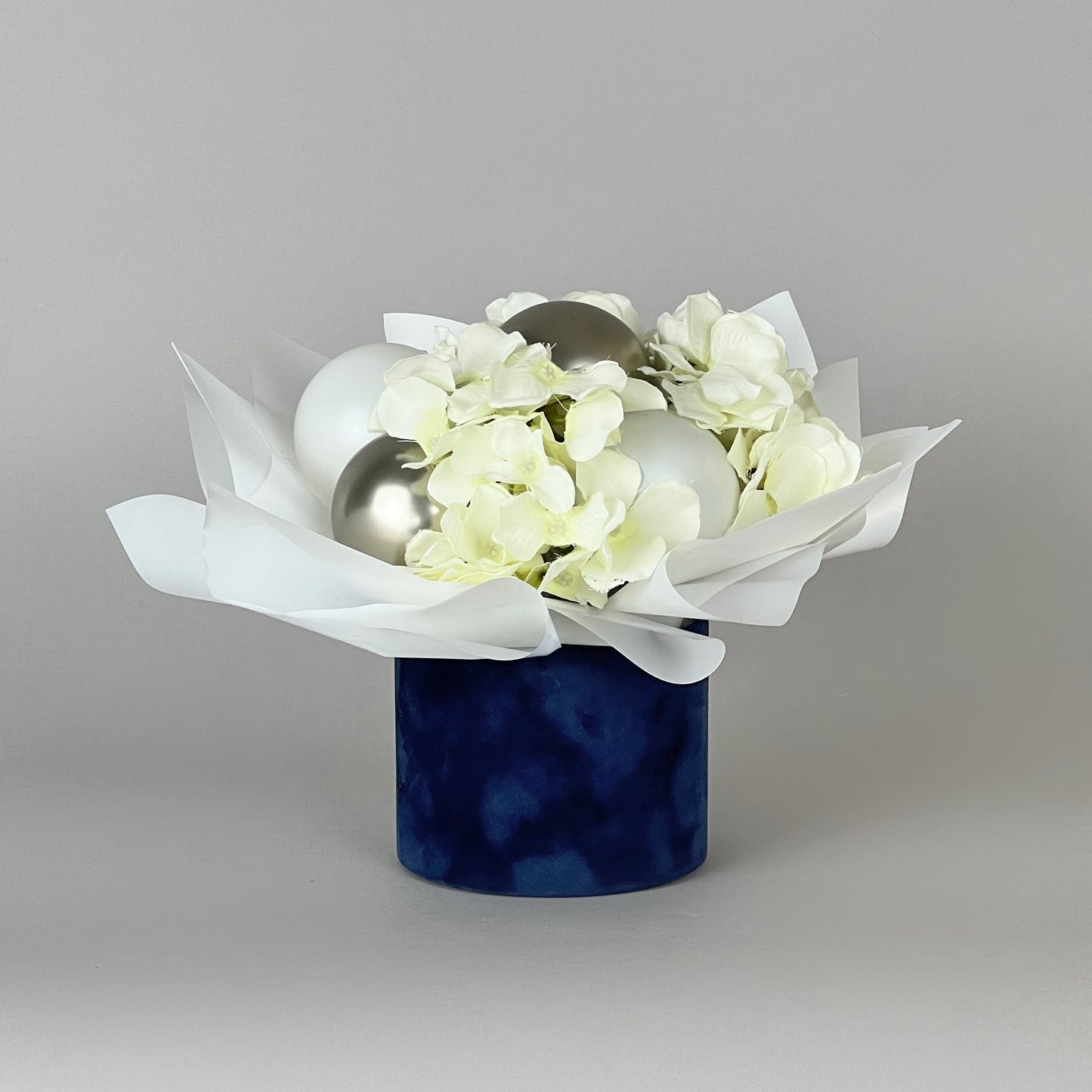 Velvet Round Flower Box 5" x 4" | 12 × 10 cm Blue (1 pc)