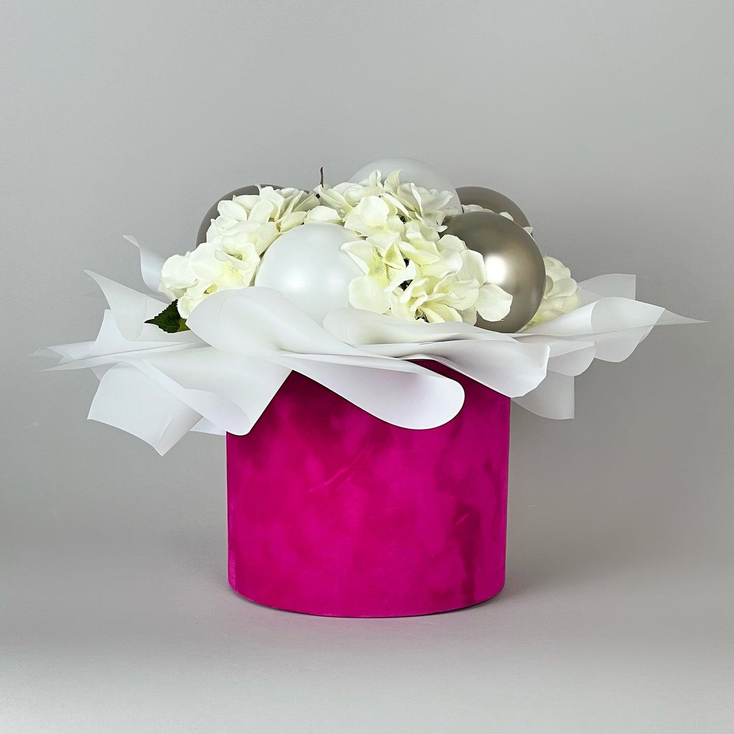 Velvet Round Flower Box 8" x 7" | 20 × 18 cm Fuchsia (1 pc)