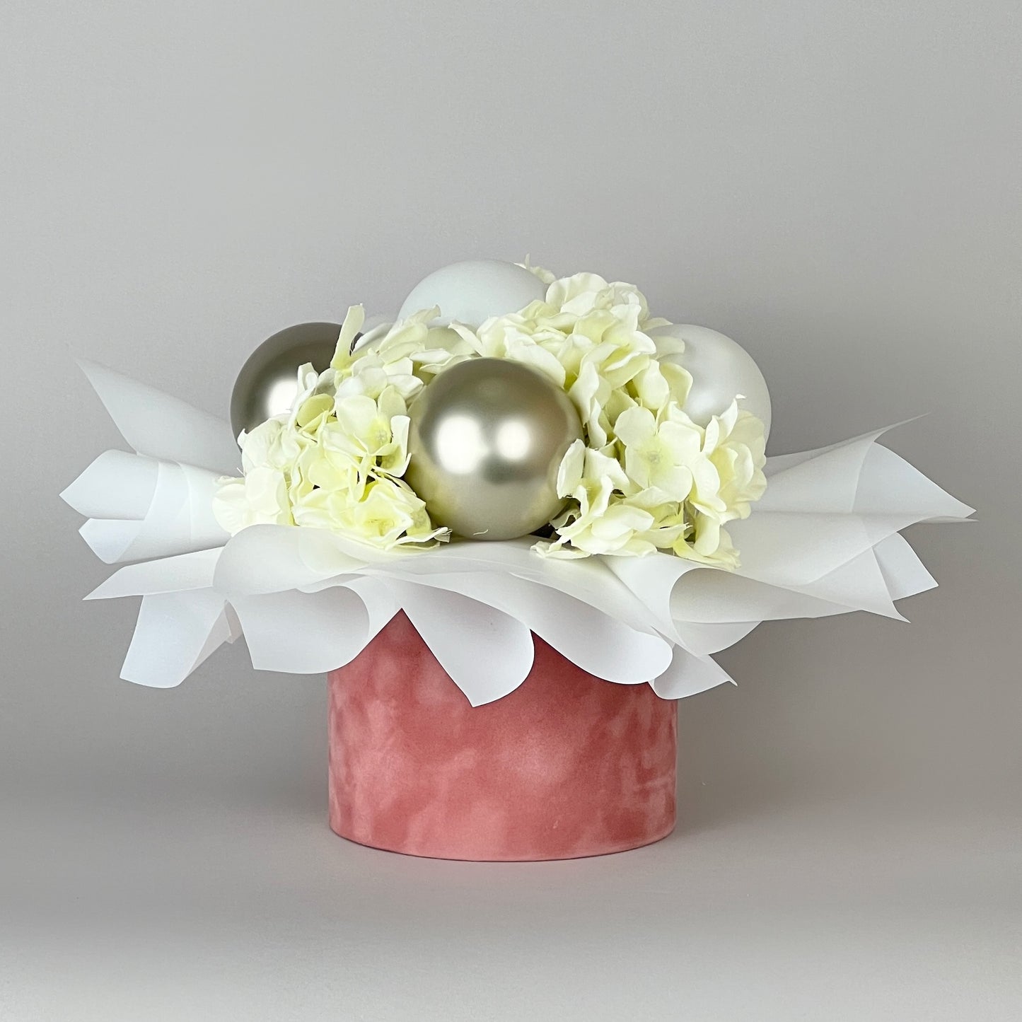 Velvet Round Flower Box 6" x 5,5" | 16 × 14 cm Powdery (1 pc)