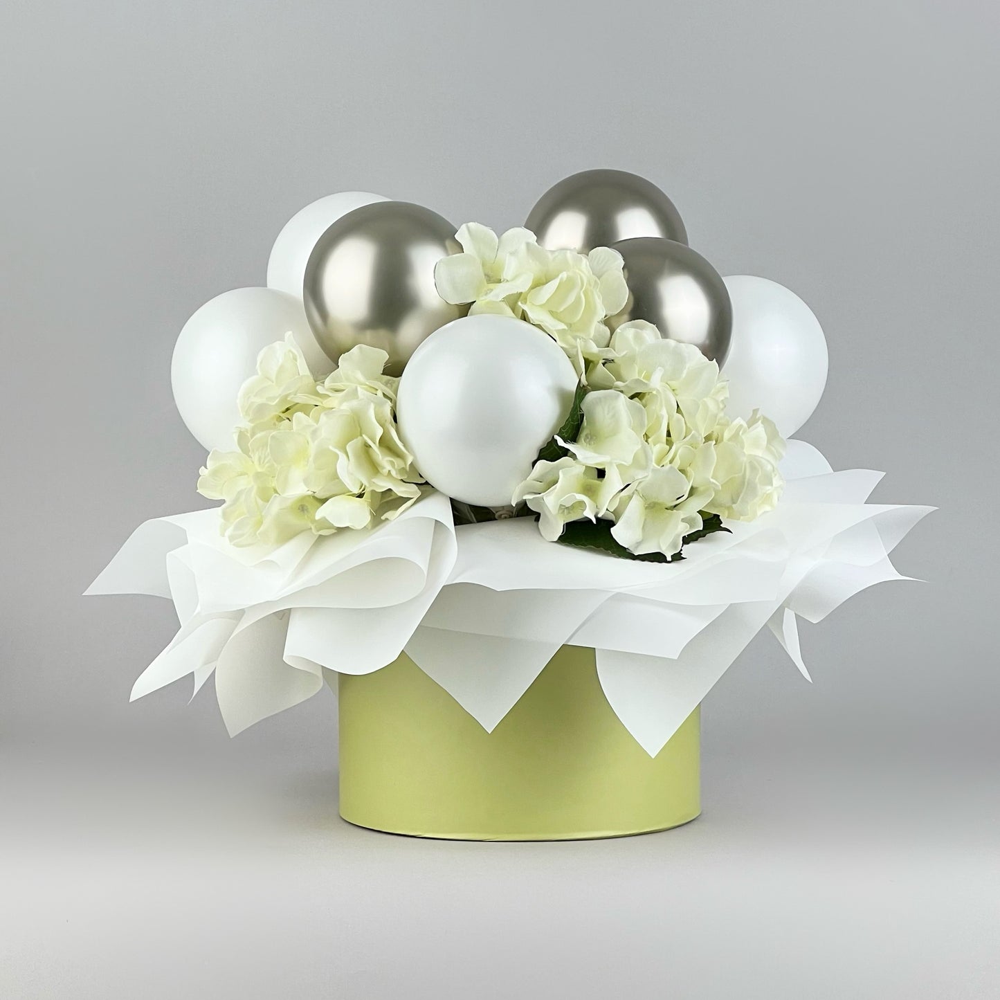 Round Flower Box 8" x 7" | 20 × 17 cm Olive (1 pc)